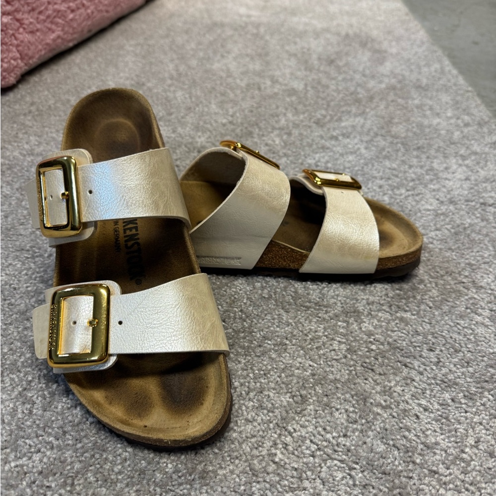 Birkenstock Sydney luxe Gold Buckle